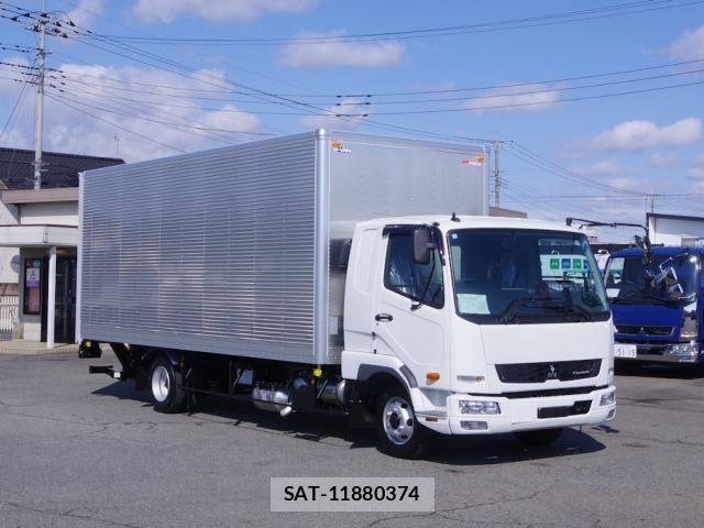 Mitsubishi FIGHTER 2026-03 7357736-1