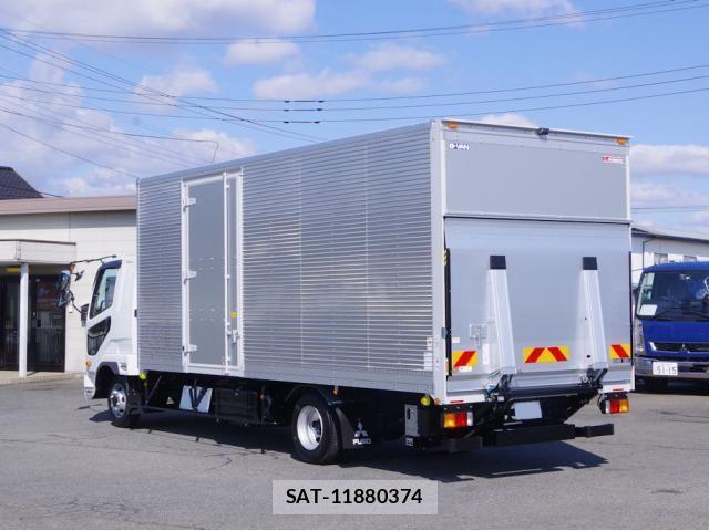 Mitsubishi FIGHTER 2026-03 7357736-2