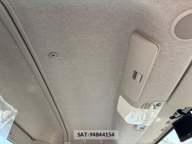 Mitsubishi FIGHTER 2025-08 7357737-20