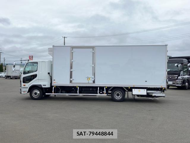 Mitsubishi FIGHTER 2025-04 7357732-4