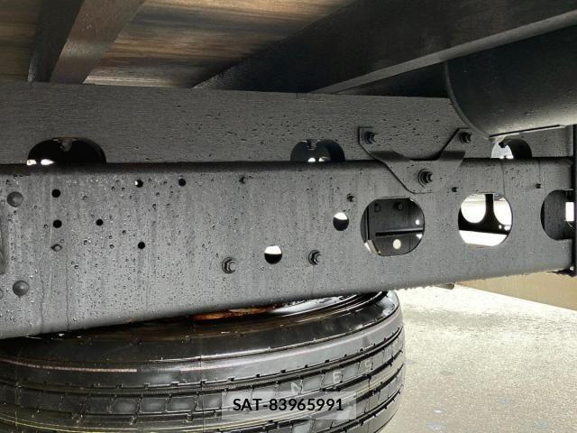 Mitsubishi FIGHTER 2019-11 7357740-13