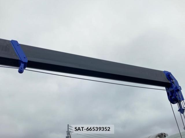 Mitsubishi FIGHTER 2026-02 7357734-12