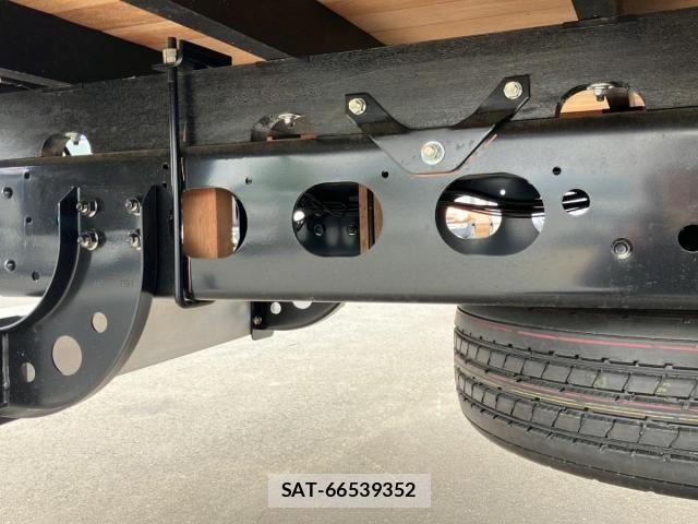 Mitsubishi FIGHTER 2026-02 7357734-14
