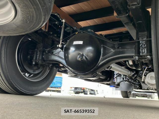 Mitsubishi FIGHTER 2026-02 7357734-15