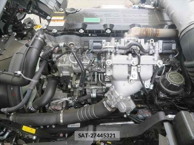 Mitsubishi FIGHTER 2025-12 7357733-11
