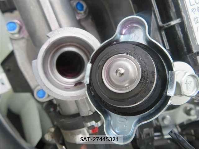 Mitsubishi FIGHTER 2025-12 7357733-14