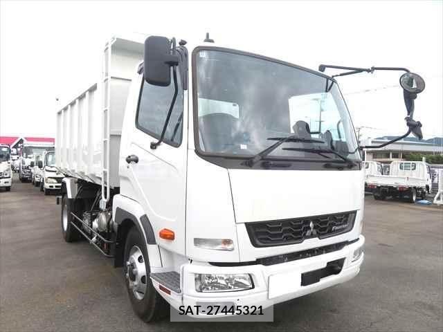 Mitsubishi FIGHTER 2025-12 7357733-3