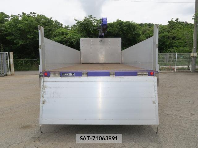 Mitsubishi FIGHTER 2018-05 7357739-6