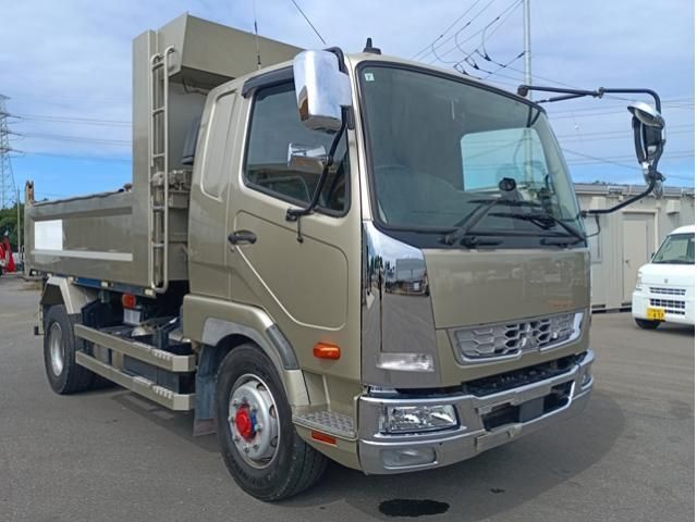 Mitsubishi FIGHTER 2021-07 7383892-1
