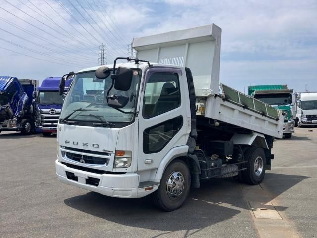 Mitsubishi FIGHTER 2010-08 7383898-0