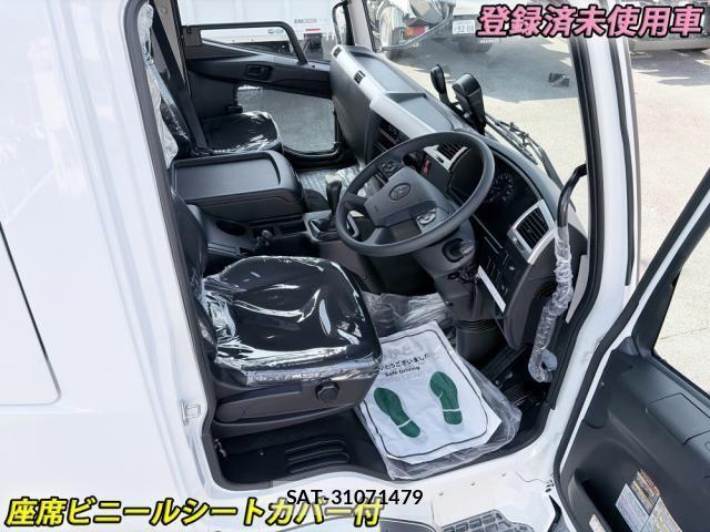 Mitsubishi FIGHTER 2026-02 7454271-7