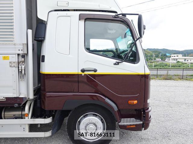 Mitsubishi FIGHTER 2018-09 7454272-5