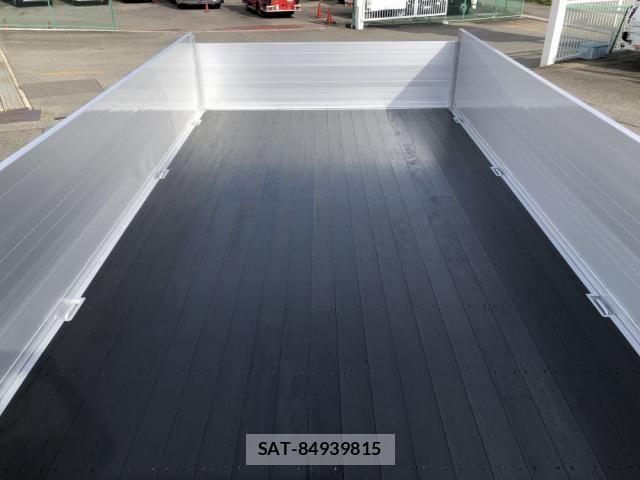 Mitsubishi FIGHTER 2026-02 7454270-26
