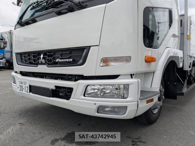 Mitsubishi FIGHTER 2025-12 7500560-25
