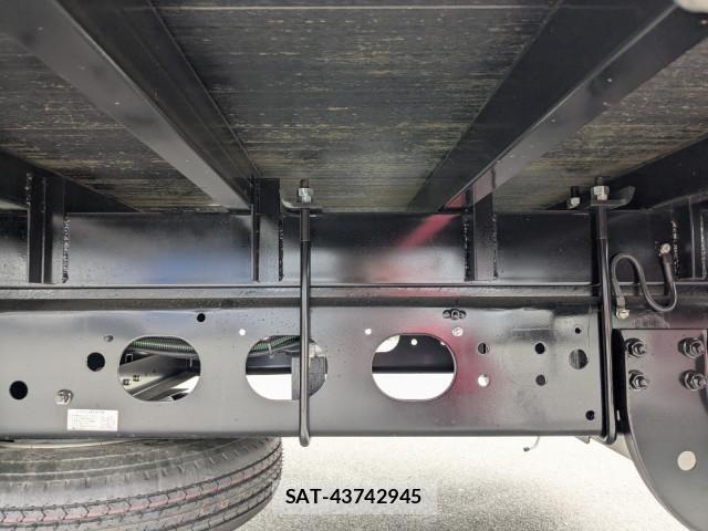 Mitsubishi FIGHTER 2025-12 7500560-8
