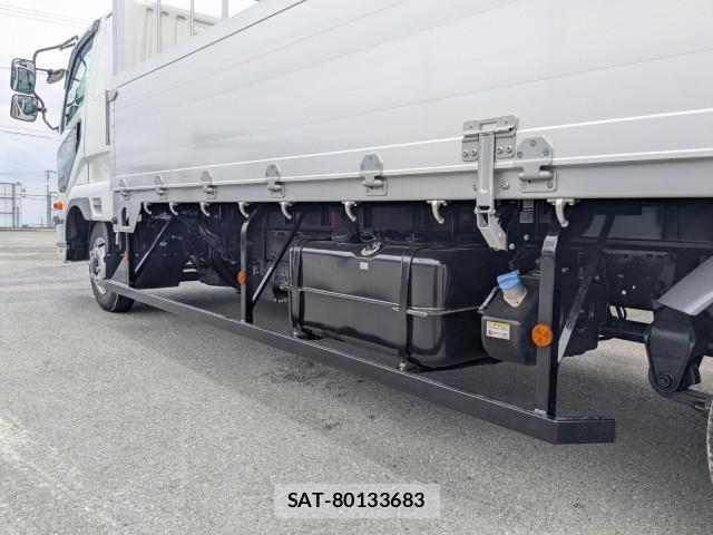 Mitsubishi FIGHTER 2026-01 7500557-10