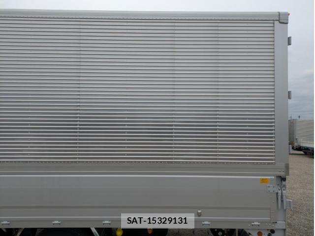 Mitsubishi FIGHTER 2025-11 7500550-16