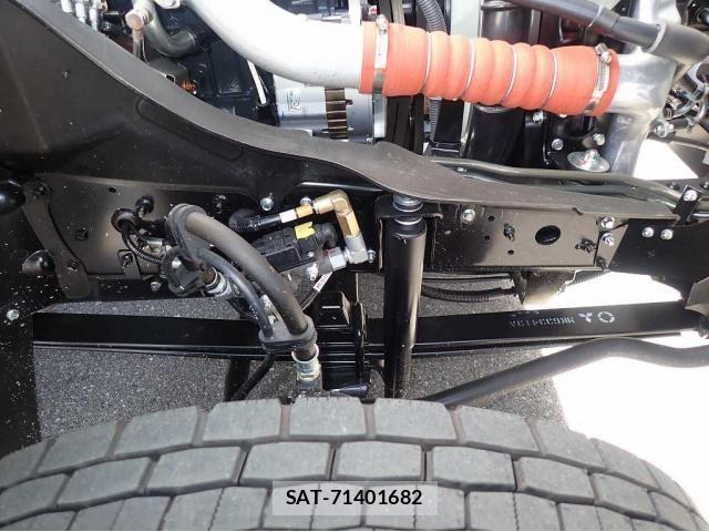Mitsubishi FIGHTER 2026-02 7508659-25