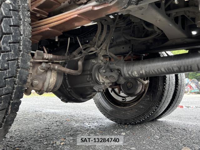 Mitsubishi FIGHTER 2015-08 7500564-22