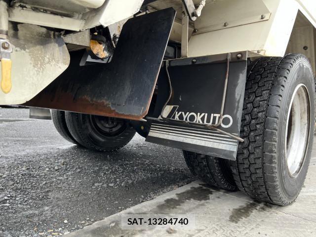 Mitsubishi FIGHTER 2015-08 7500564-23