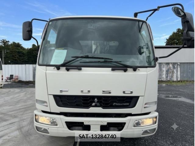 Mitsubishi FIGHTER 2015-08 7500564-6