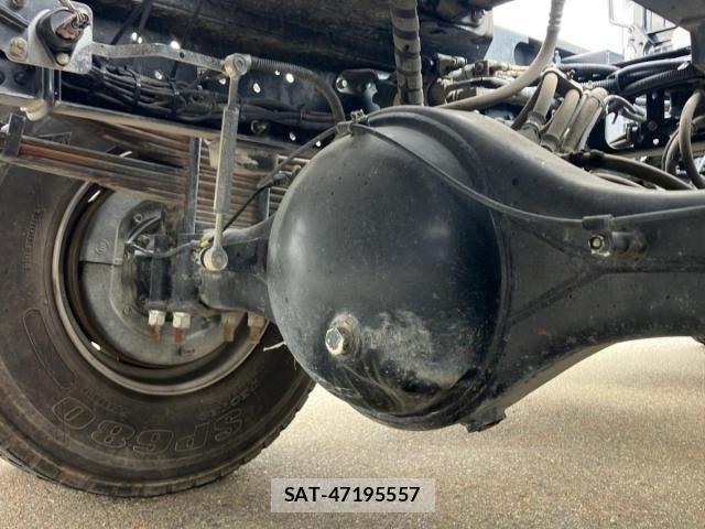 Mitsubishi FIGHTER 2021-07 7508662-15