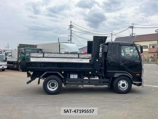 Mitsubishi FIGHTER 2021-07 7508662-7