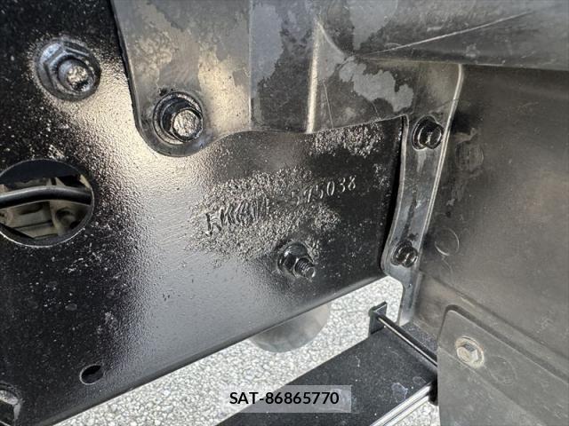 Mitsubishi FIGHTER 2017-05 7500565-17