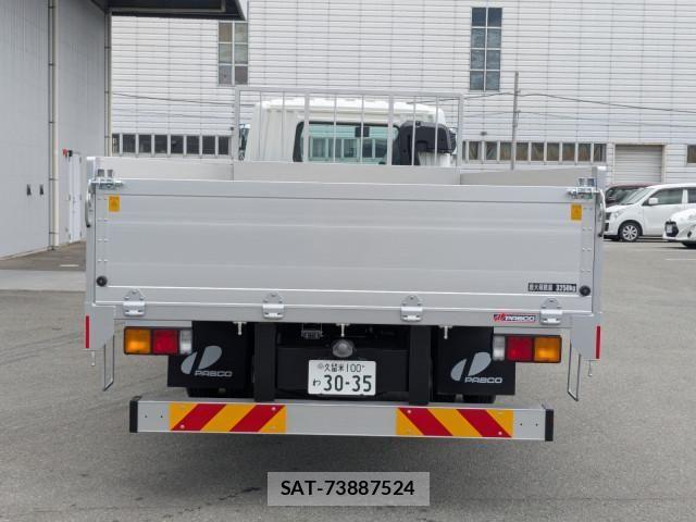 Mitsubishi FIGHTER 2026-01 7500551-6