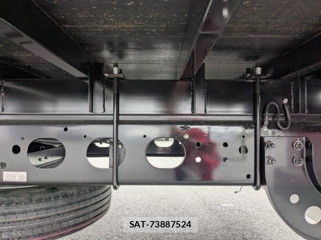 Mitsubishi FIGHTER 2026-01 7500551-8