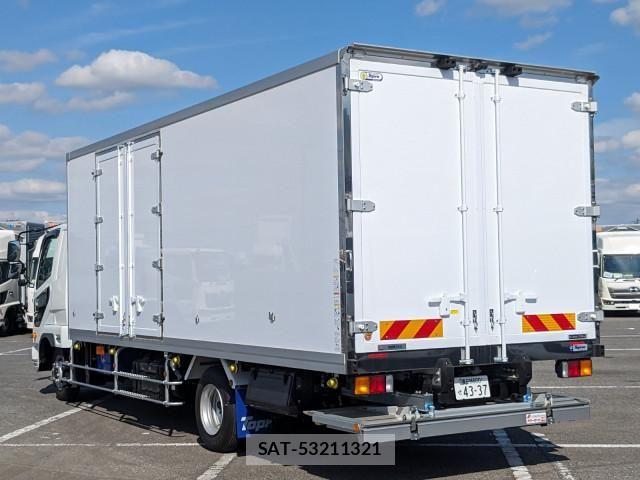 Mitsubishi FIGHTER 2025-12 7500549-2