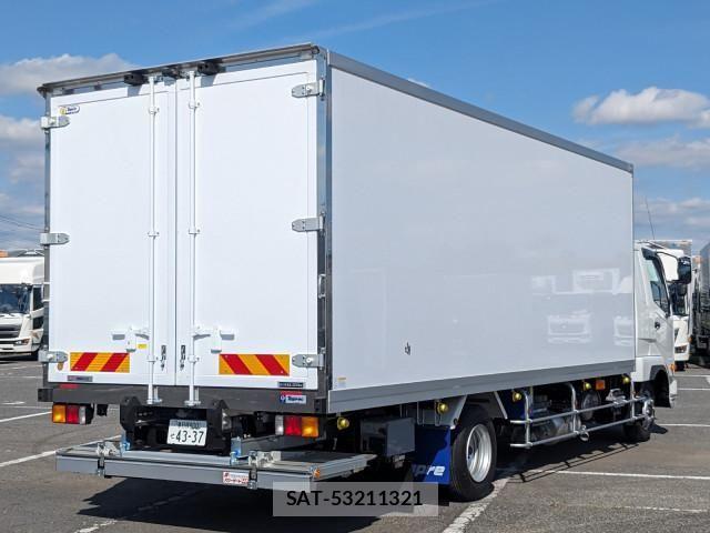 Mitsubishi FIGHTER 2025-12 7500549-3