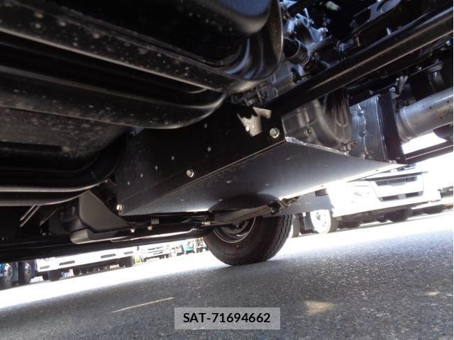 Mitsubishi FIGHTER 2026-03 7562111-8