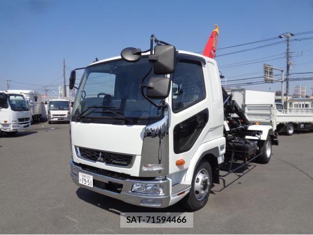 Mitsubishi FIGHTER 2026-03 7562112-1