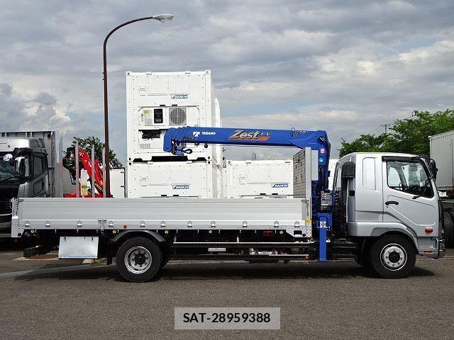 Mitsubishi FIGHTER 2021-05 7562106-3