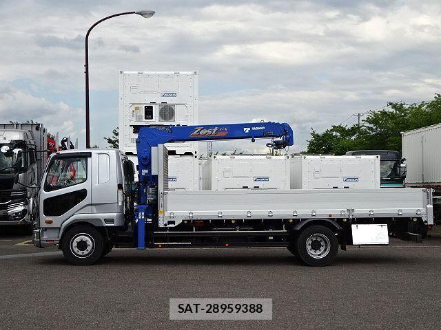 Mitsubishi FIGHTER 2021-05 7562106-4