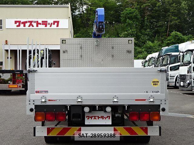 Mitsubishi FIGHTER 2021-05 7562106-6