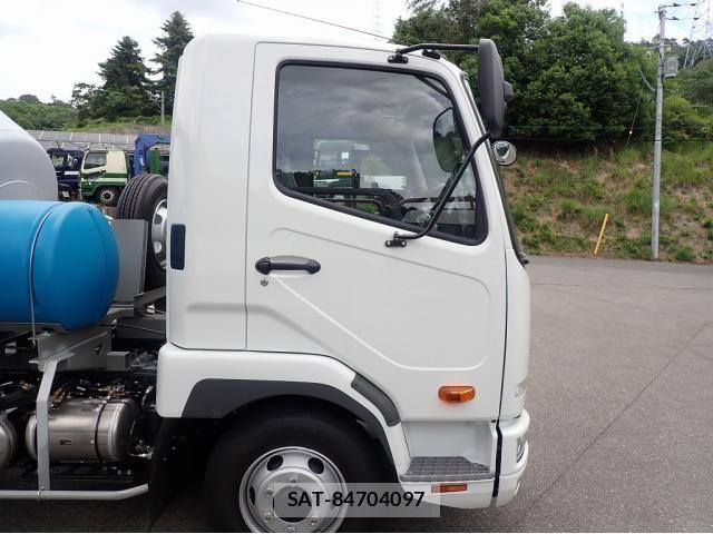 Mitsubishi FIGHTER 2026-03 7562109-13