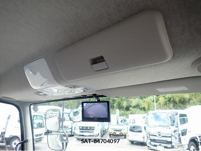 Mitsubishi FIGHTER 2026-03 7562109-21