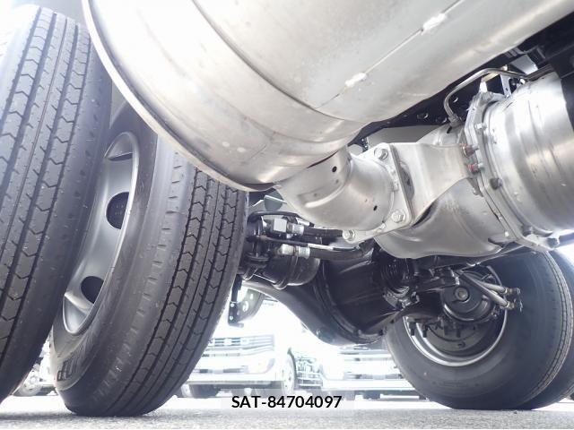 Mitsubishi FIGHTER 2026-03 7562109-24