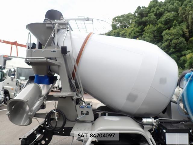 Mitsubishi FIGHTER 2026-03 7562109-5