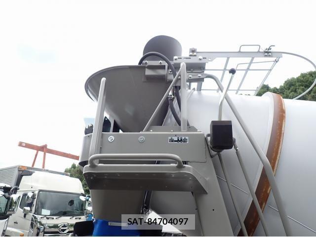 Mitsubishi FIGHTER 2026-03 7562109-7