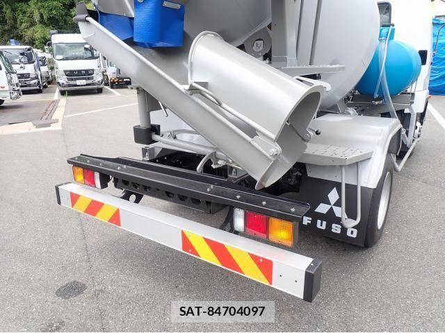 Mitsubishi FIGHTER 2026-03 7562109-8