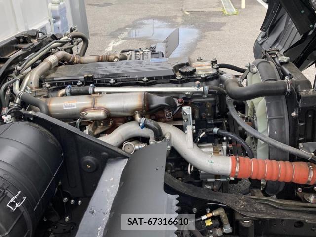 Mitsubishi FIGHTER 2025-03 7562108-16