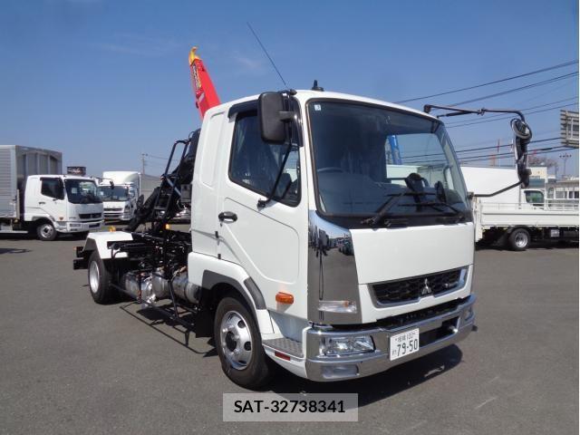 Mitsubishi FIGHTER 2026-03 7562110-0