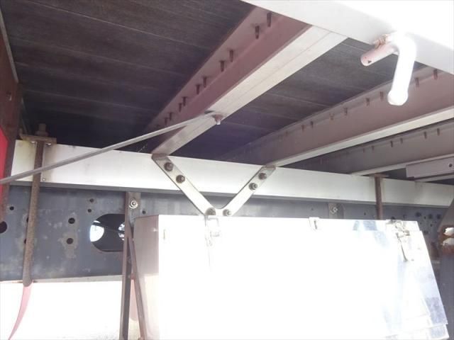 Mitsubishi FIGHTER 2012-05 7606859-9