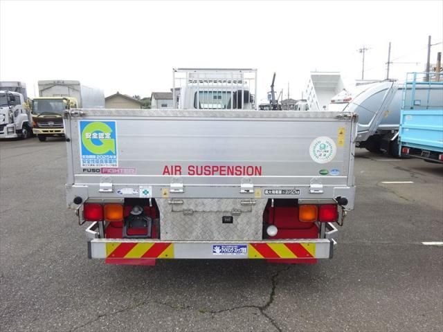 Mitsubishi FIGHTER 2012-05 7606859-11