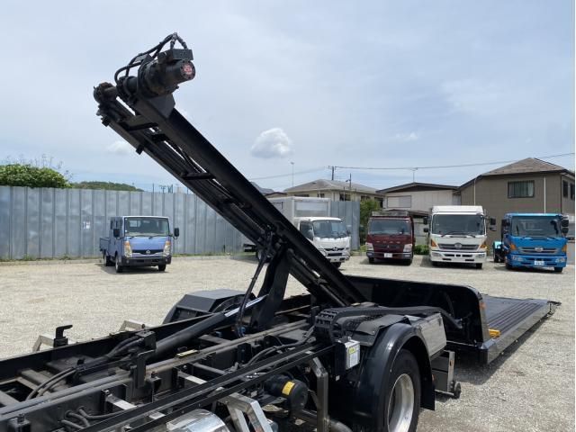 Mitsubishi FIGHTER 2022-06 7606834-16