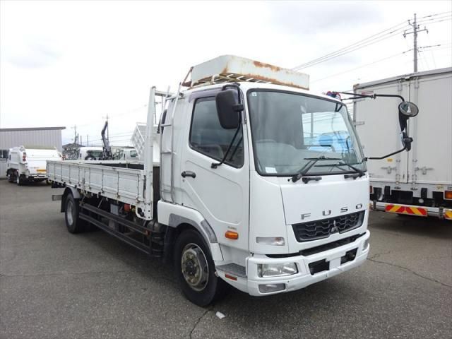 Mitsubishi FIGHTER 2011-10 7606860-1