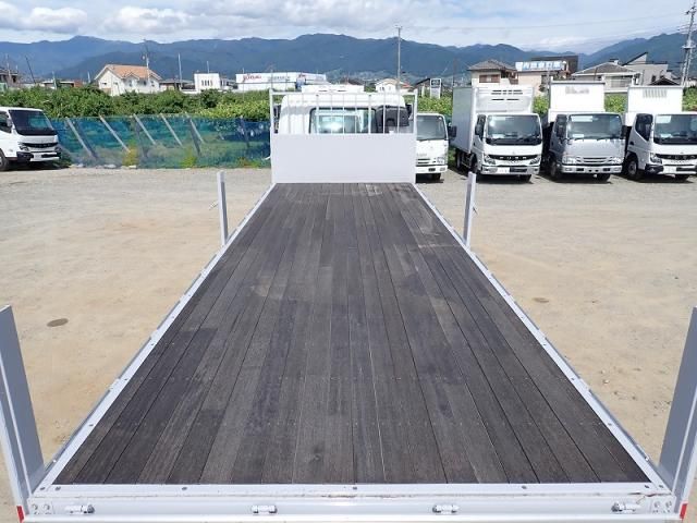 Mitsubishi FIGHTER 2025-05 7606837-7